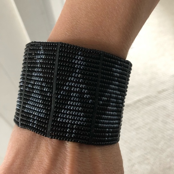 Handmade beaded cuff bracelet - Picture 5 of 7